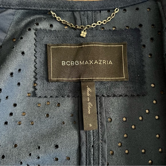 BCBGMAXAZRIA 'Eliot' Perforated Faux Suede Ruffle Lapel Jacket (Navy) Small $298 - Picture 7 of 7